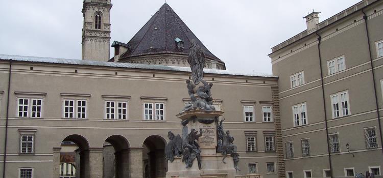 Detektive observieren in Salzburg